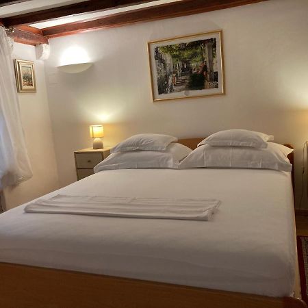 Guesthouse Vicelic 1 Dubrovnik Eksteriør billede
